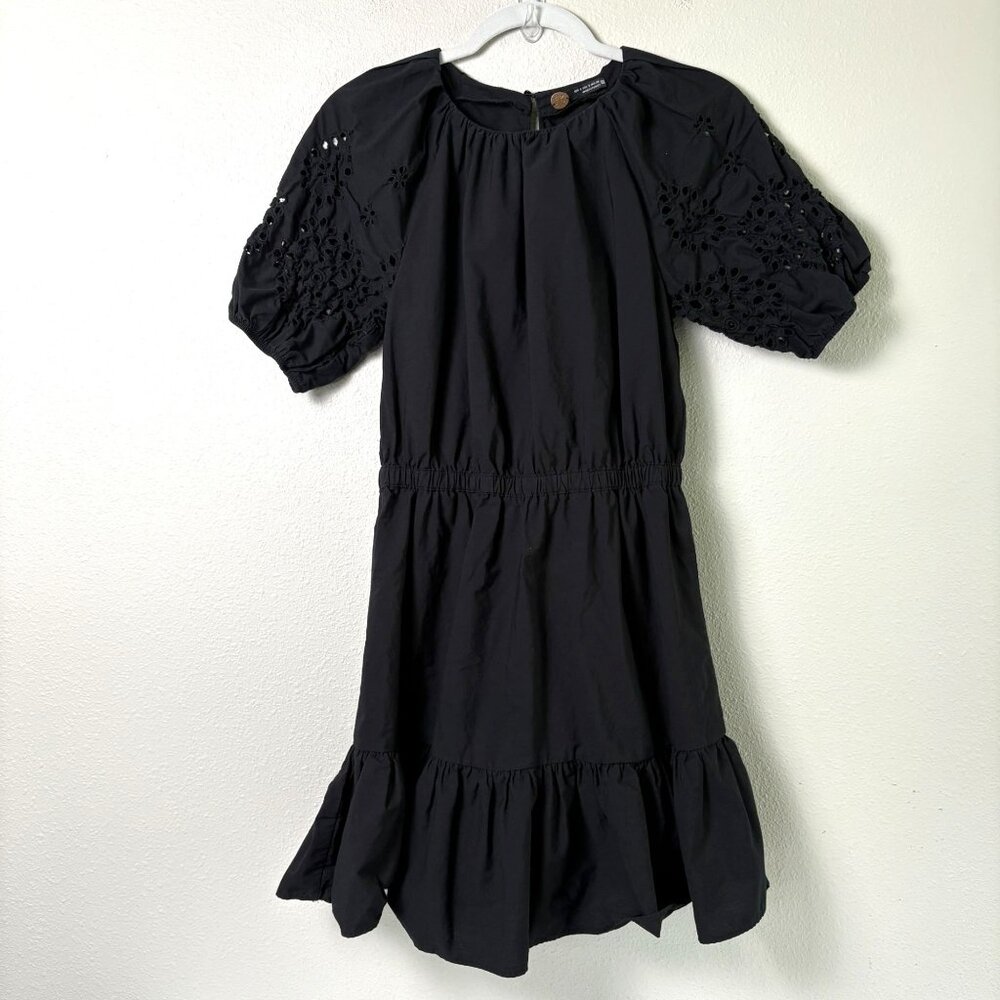 Free People One Mini Dress Size S Black Eyelet Sleeve‎ Ruffle Hem Boho Cowgirl